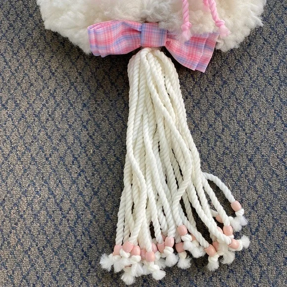 Easter Macrame Wall/Door Decor 70’s Vintage Easter Bunny - Picture 4 of 8